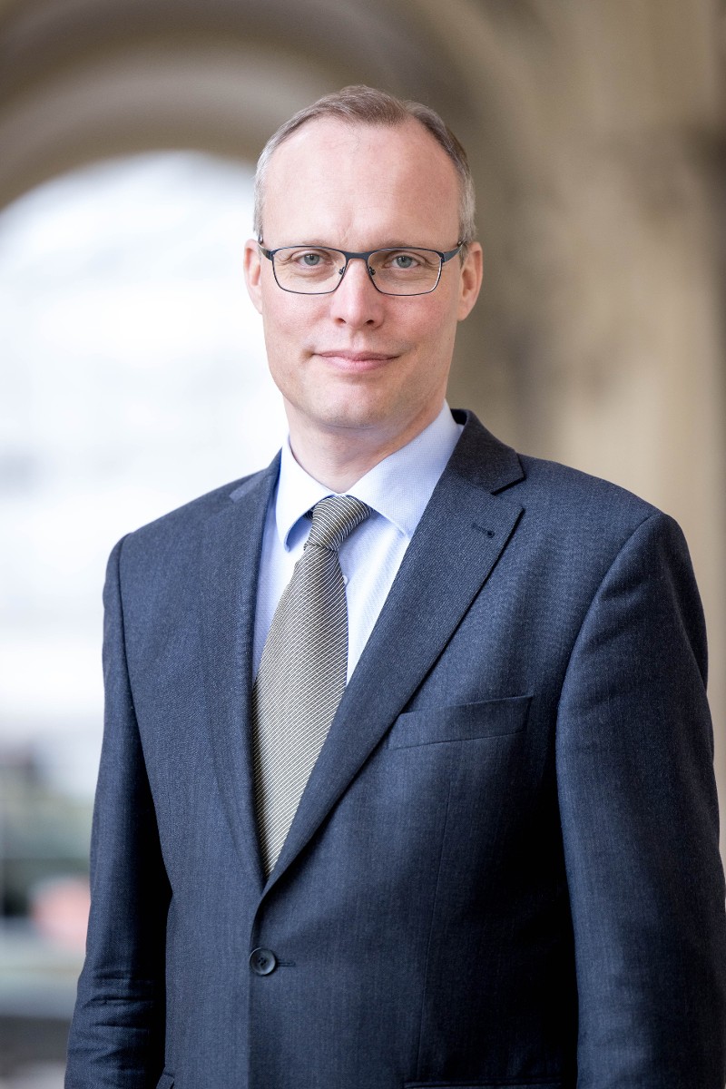 Alexander_Biach_Generaldirektor.jpg